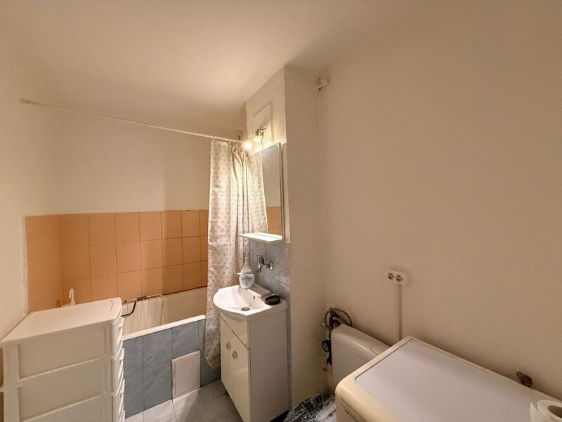 Bucovina, apartament 2 camere, 57 mp utili.